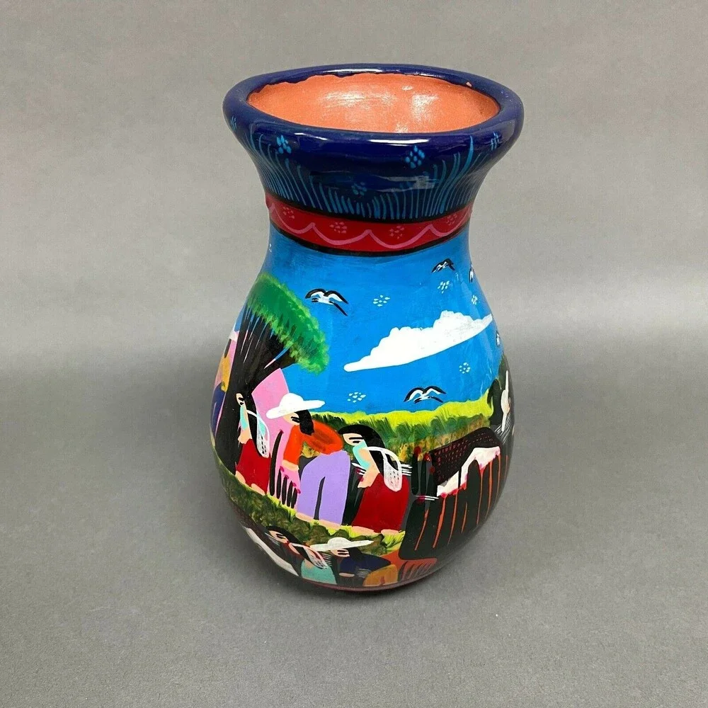 Colorful‎ Vase Mexico Pottery 7 1/2